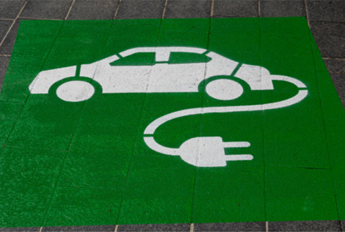 Are Electric Vehicles Ready for Long Road Trips?